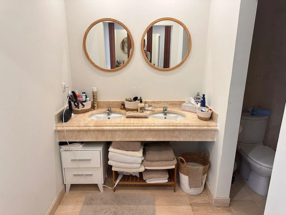 3aaf322f-2a7c-4613-8c16-e8049ba73003