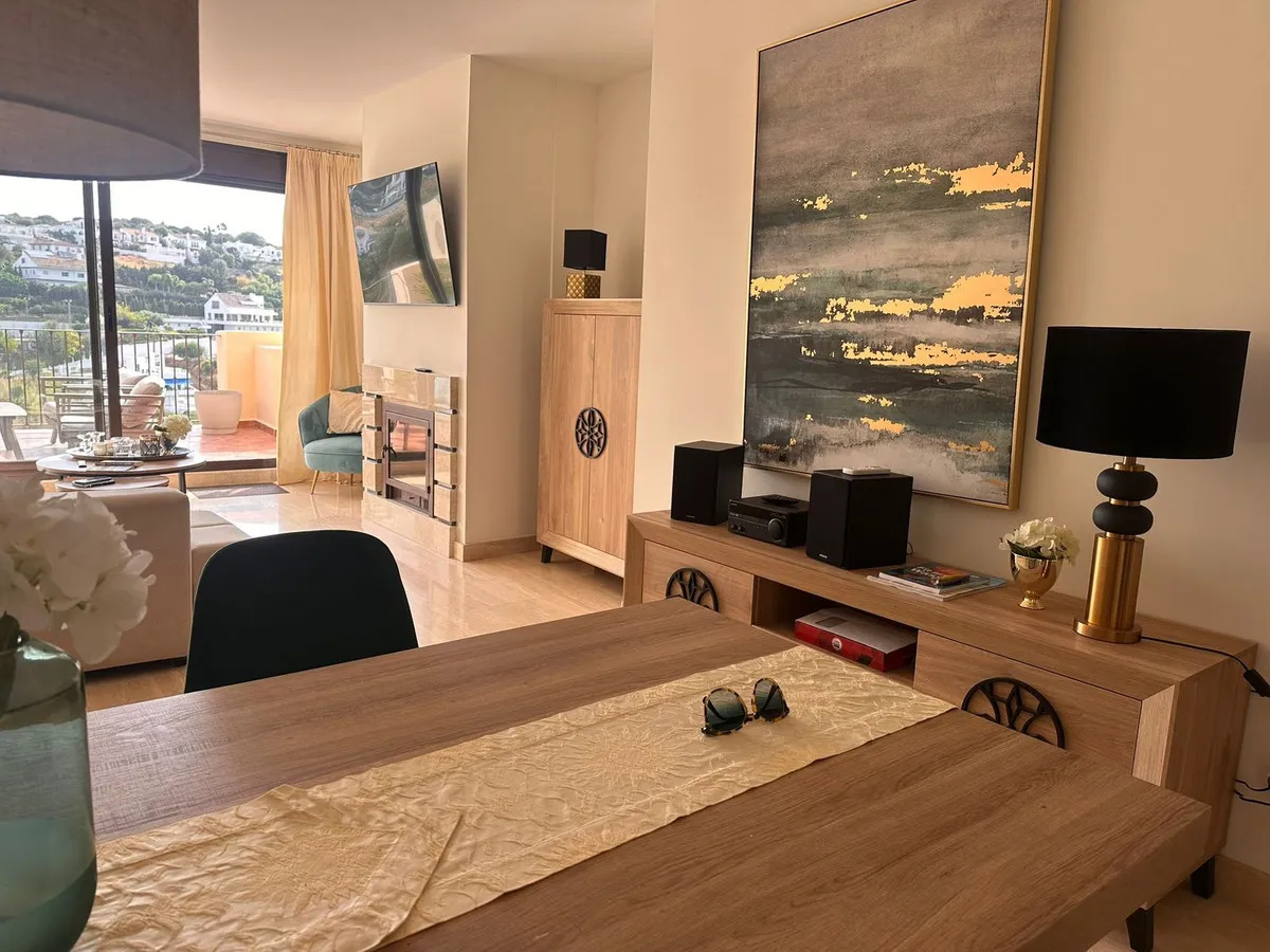 3accccac-5d2e-428b-9f1f-1b38d6b656bd