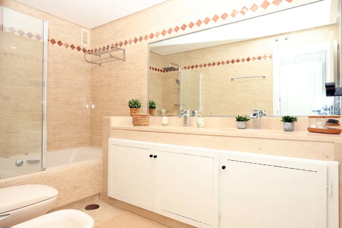 16096092-d7f5-4a82-9dcb-4d2528ff7fba