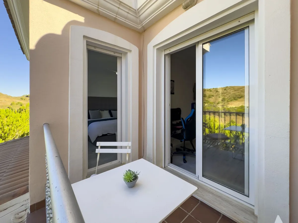 125a9786-0ed9-4840-b2e4-eec4850cf5e4