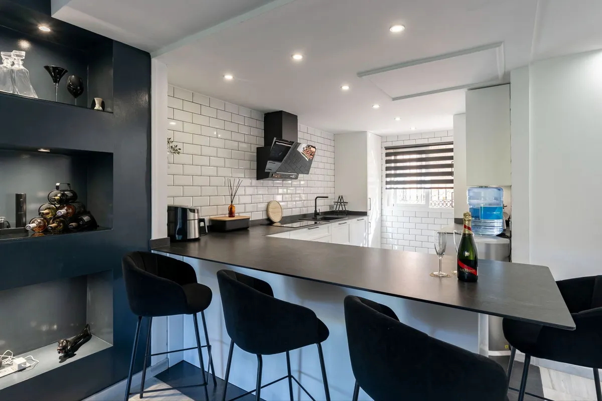 aae4c92d-839b-4cce-9f99-b61ebb25362c