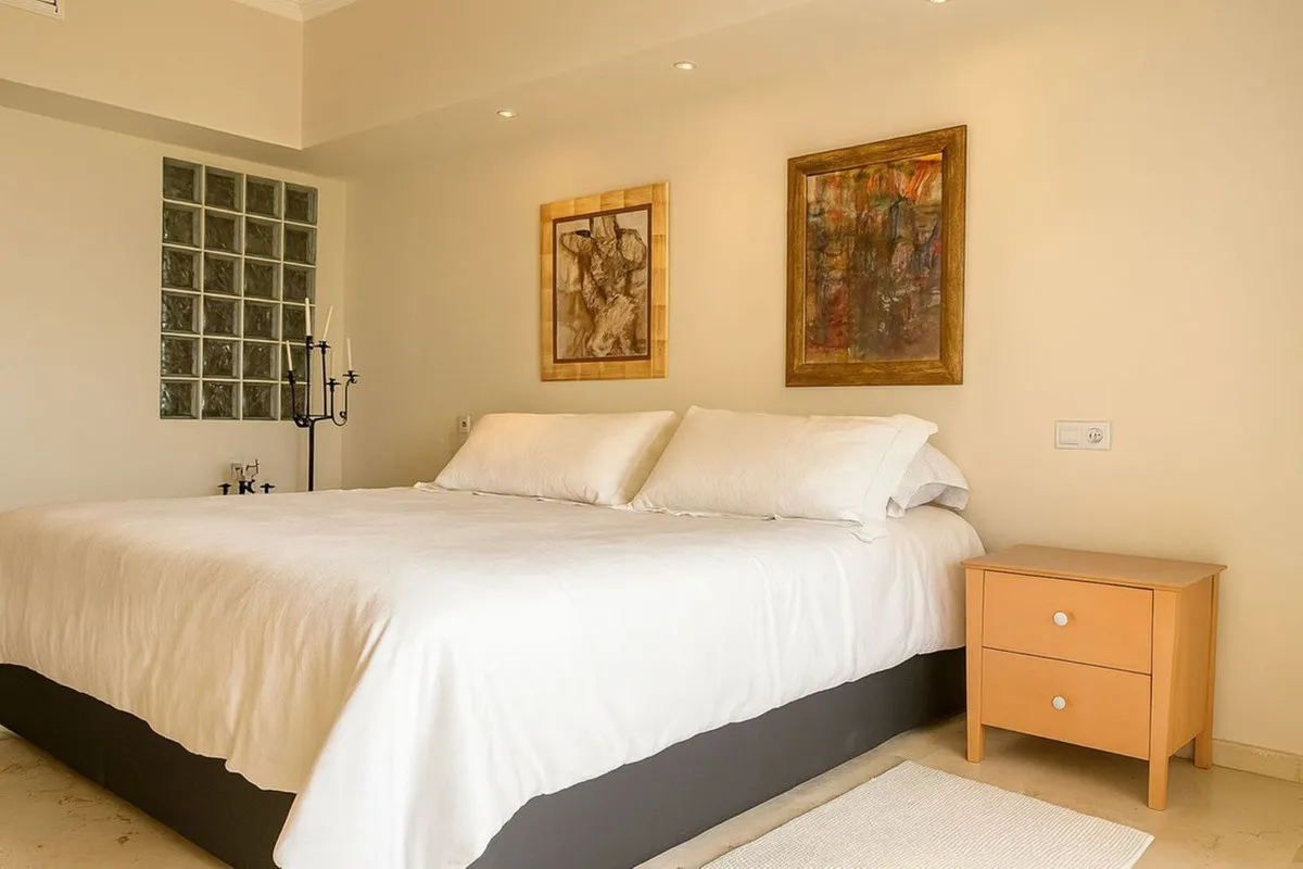 69a9ba09-7249-43d3-9631-b156ac3c11ba