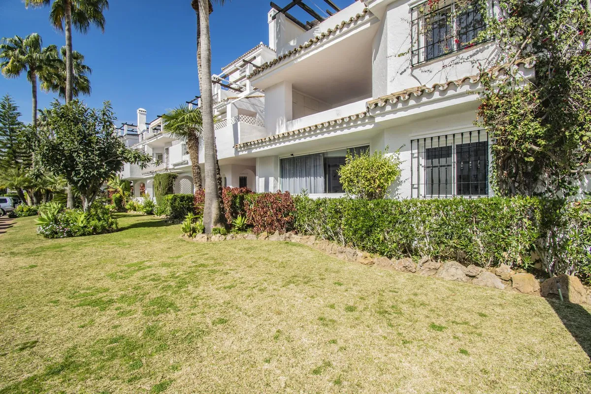 796286bf-a005-4a49-8696-8d17dbaa4a3f