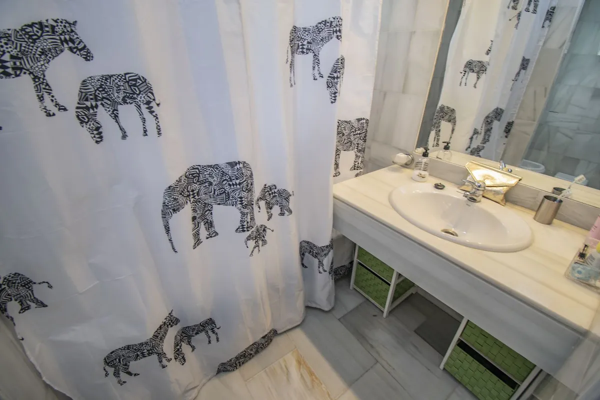 9341e629-28cc-45d6-816c-5484b740a910