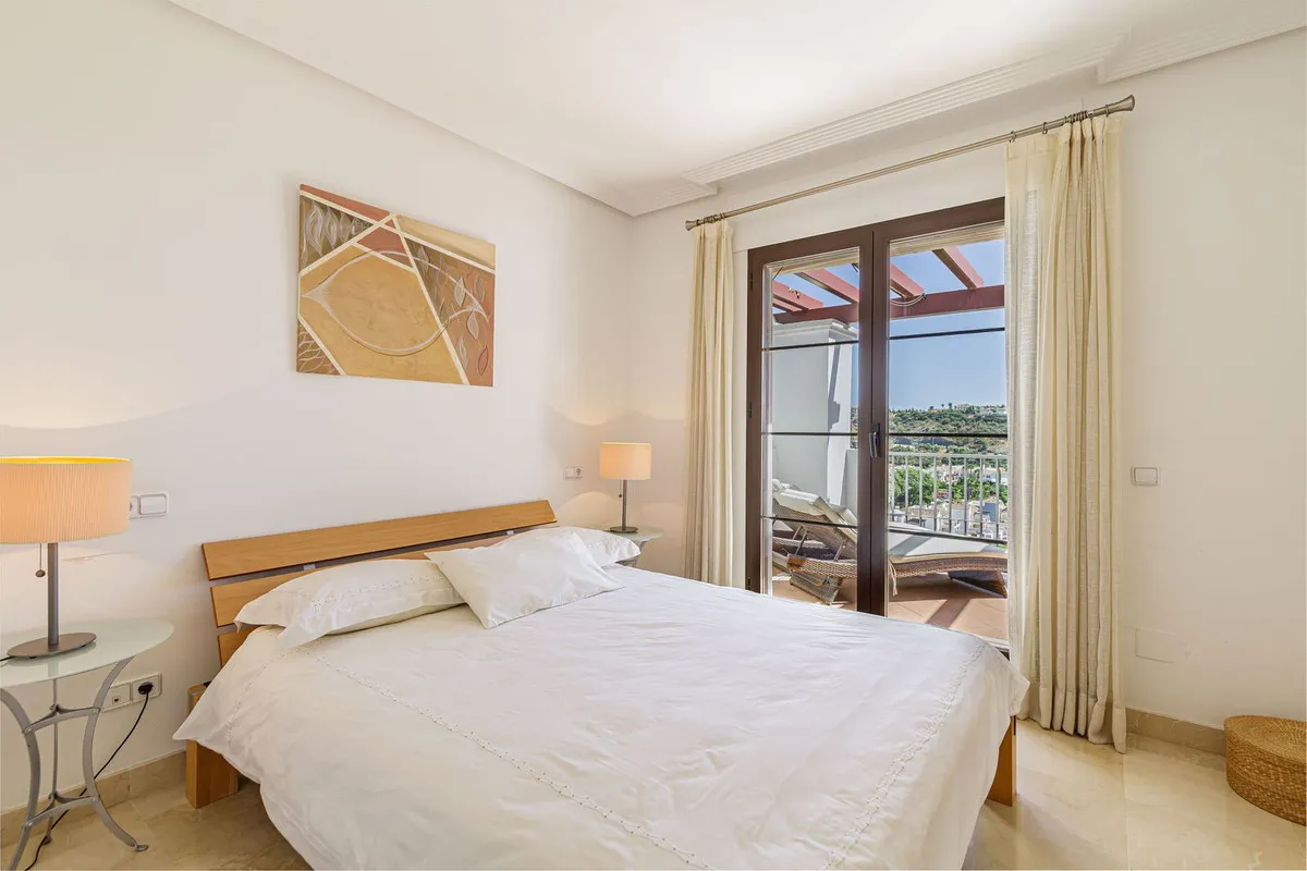 430f039b-a060-4772-9963-a1a27e2eaa11