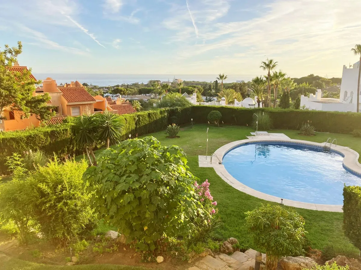 3ab46dd6-4efd-430f-9bea-c62b251e17d0