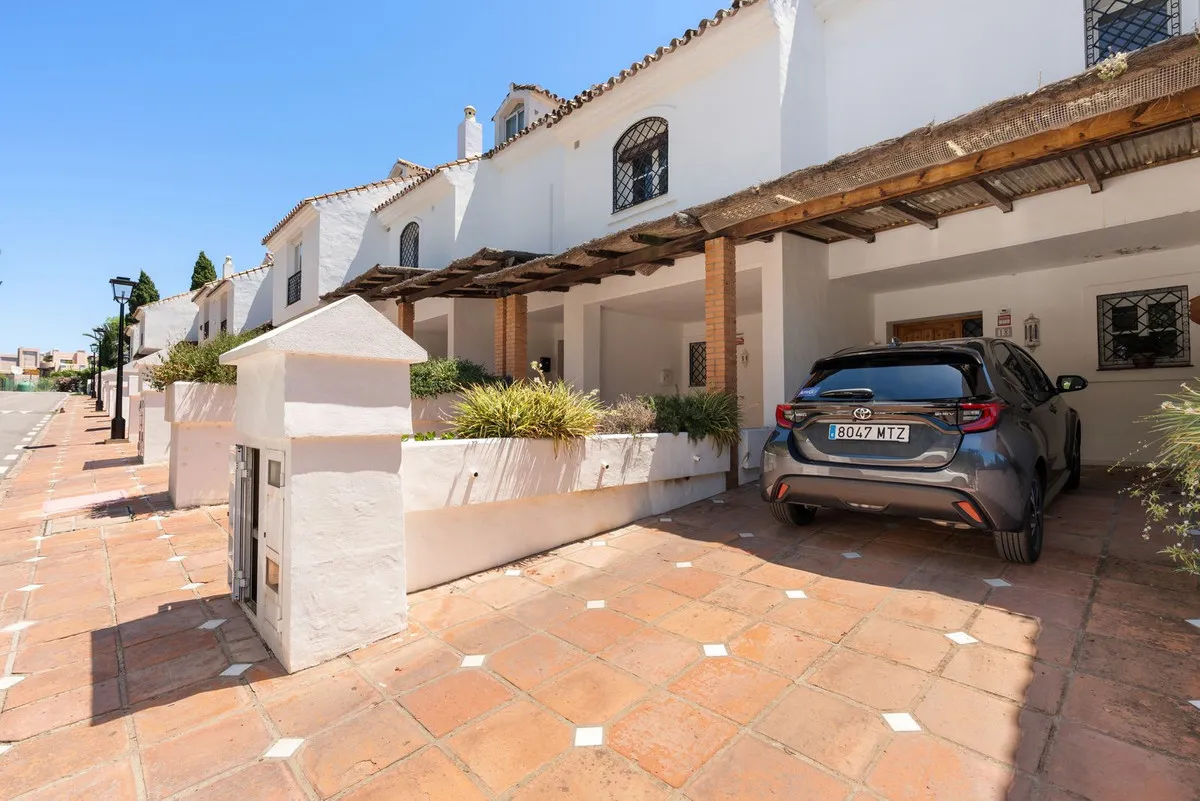 e5a830e1-0a2c-4fb9-bfb0-24510a07514b