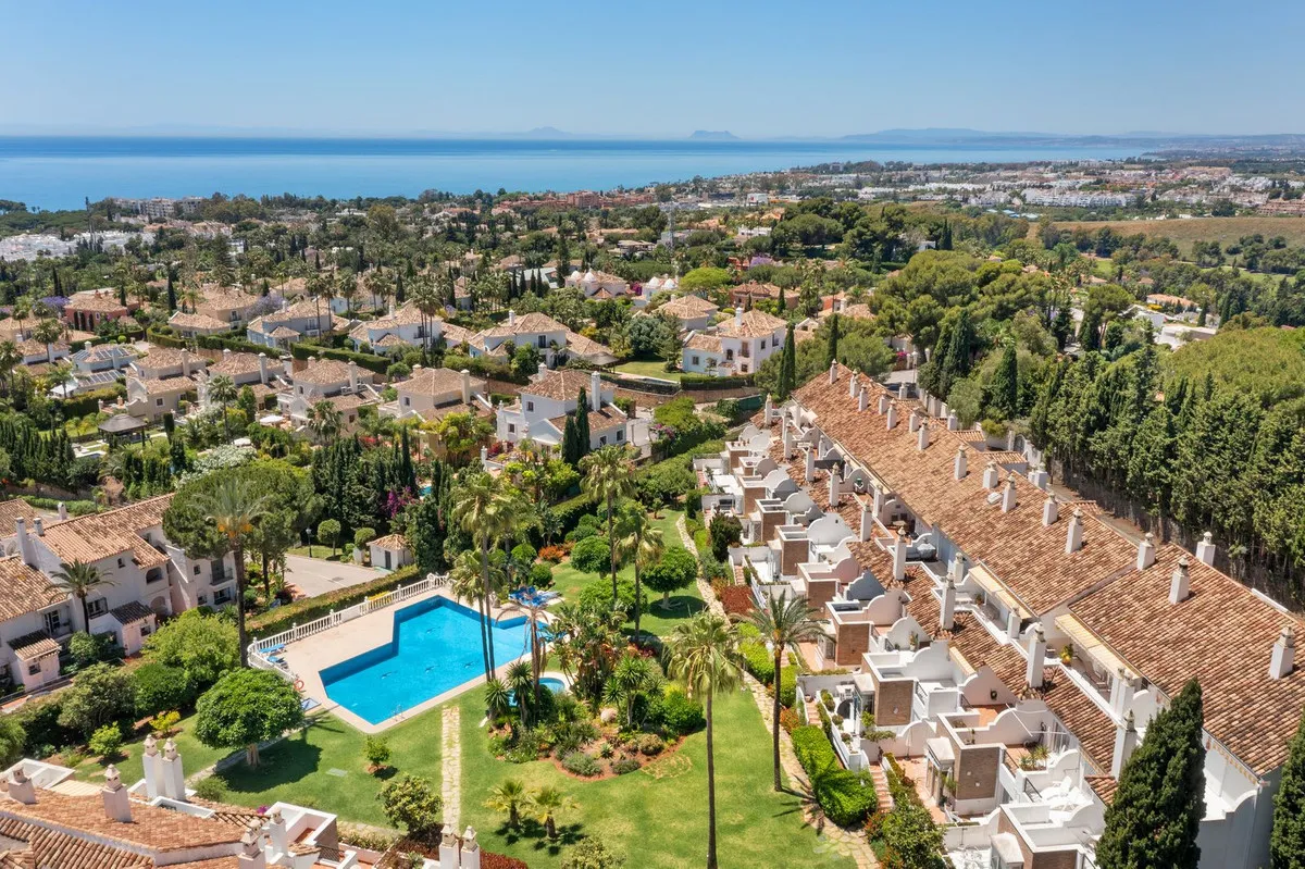 ff2d0df9-97ec-43c0-896b-864fcf9ad70a