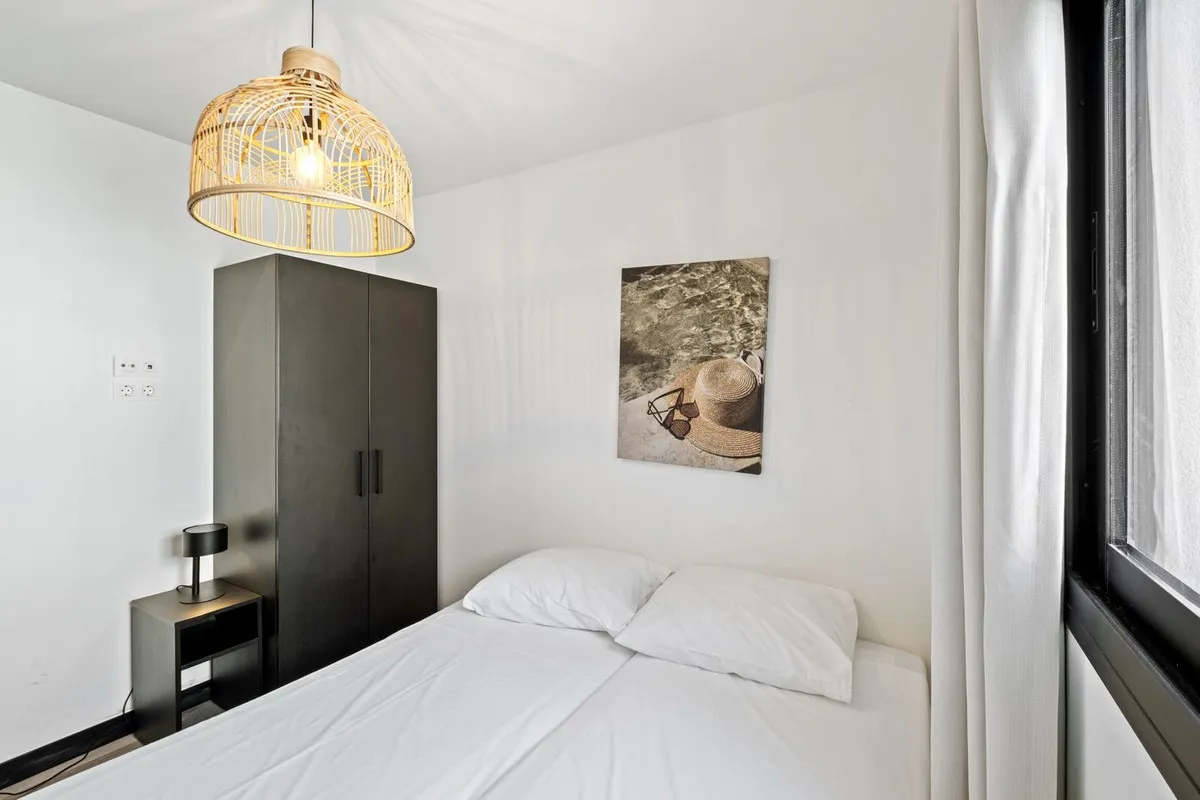 1a123ed5-ed4c-4a6d-b368-6ad3653efeeb