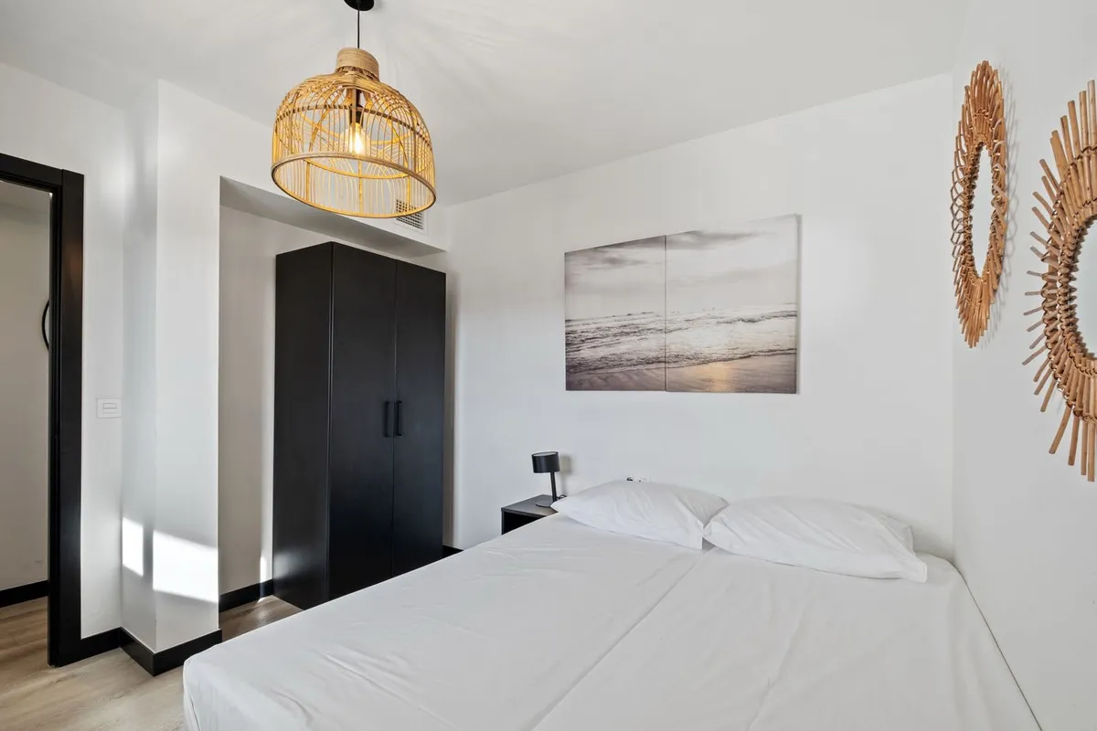 6d4843ad-61bd-4f70-900c-3798707a7921