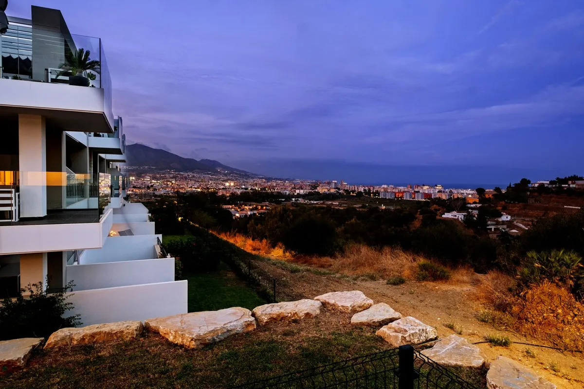 766eca24-3c88-48cc-a215-da4772219374