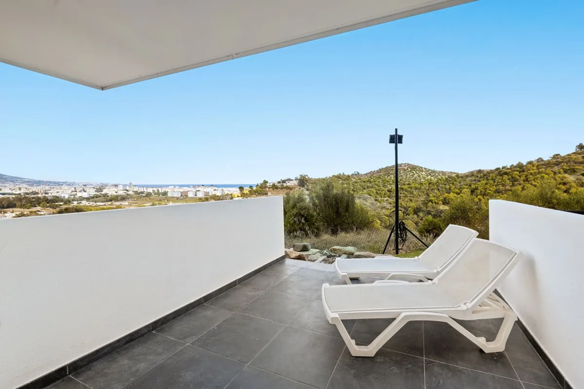 8b6a6306-abc8-4827-bb03-cbc580bfd2dd