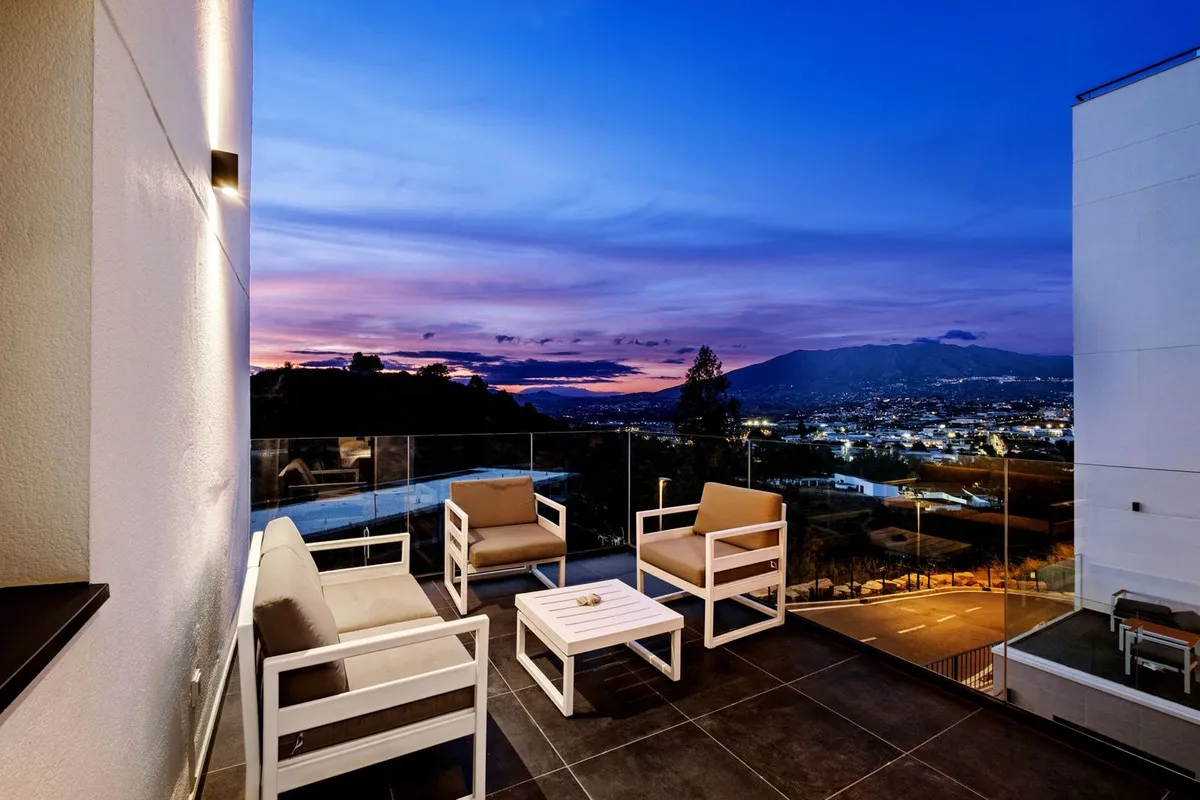 b8aef944-2138-49fd-9c17-86b2d6a114ac