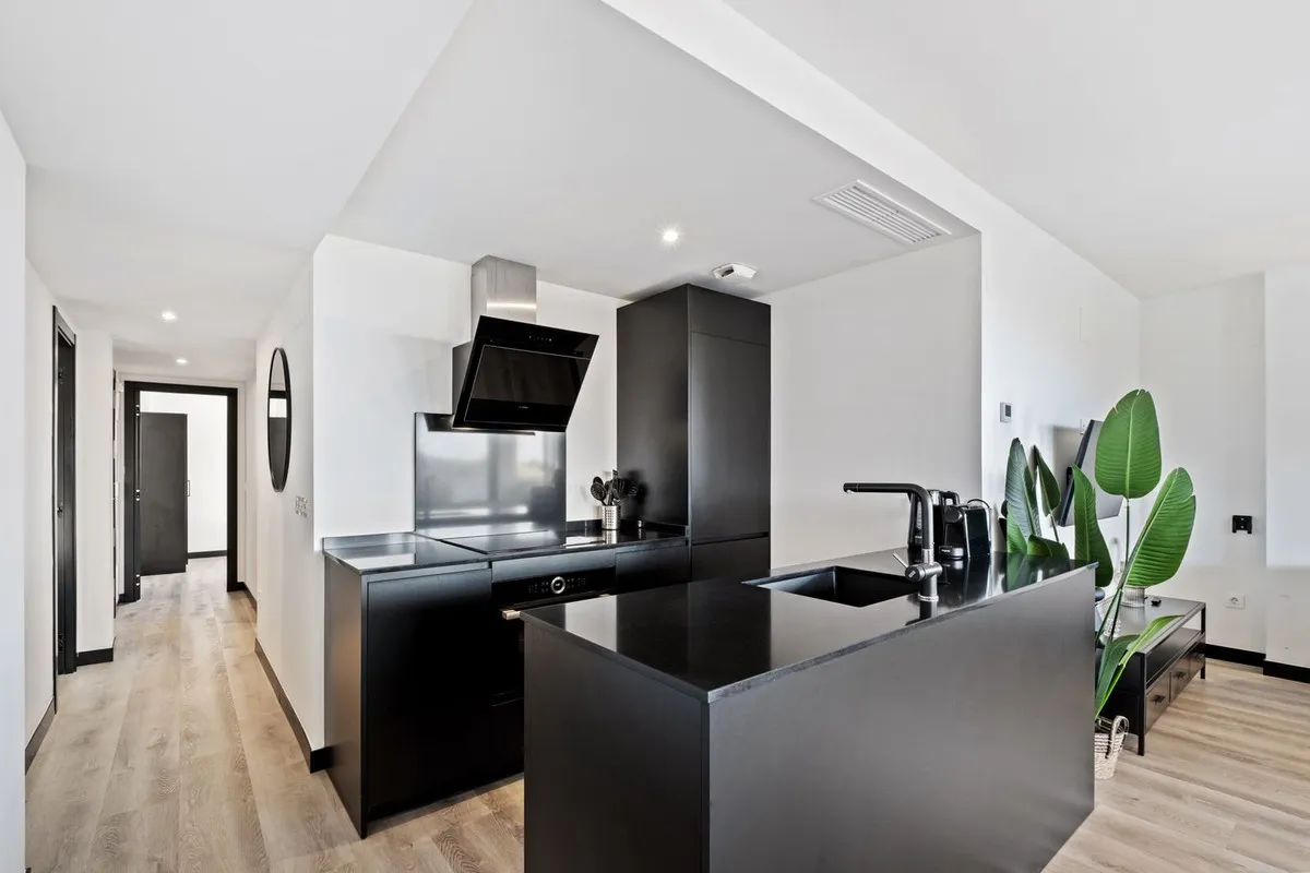 be0546ac-5d5b-4547-af84-4950a33a11e6