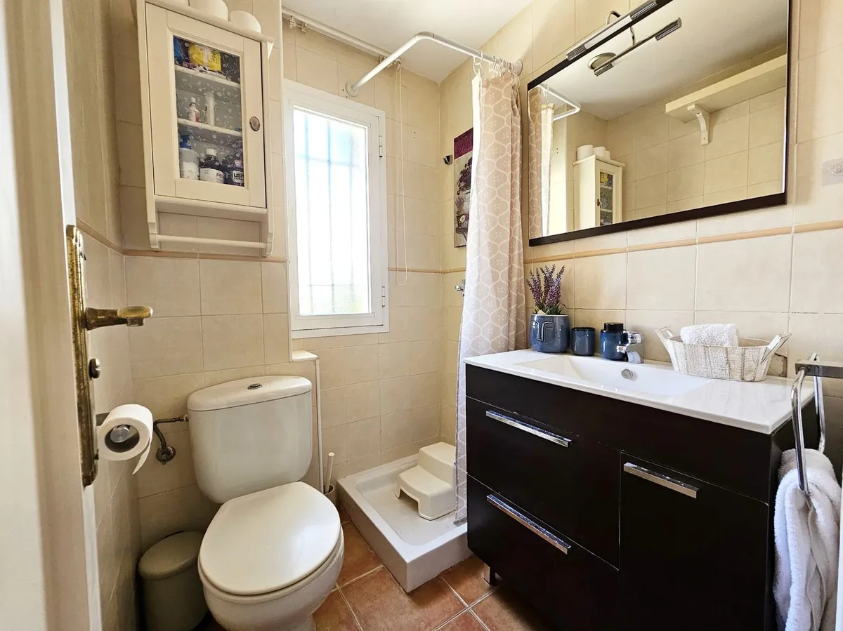 4d0c3f9b-fdb0-4b98-bdf3-3e7c0ad0e6f9