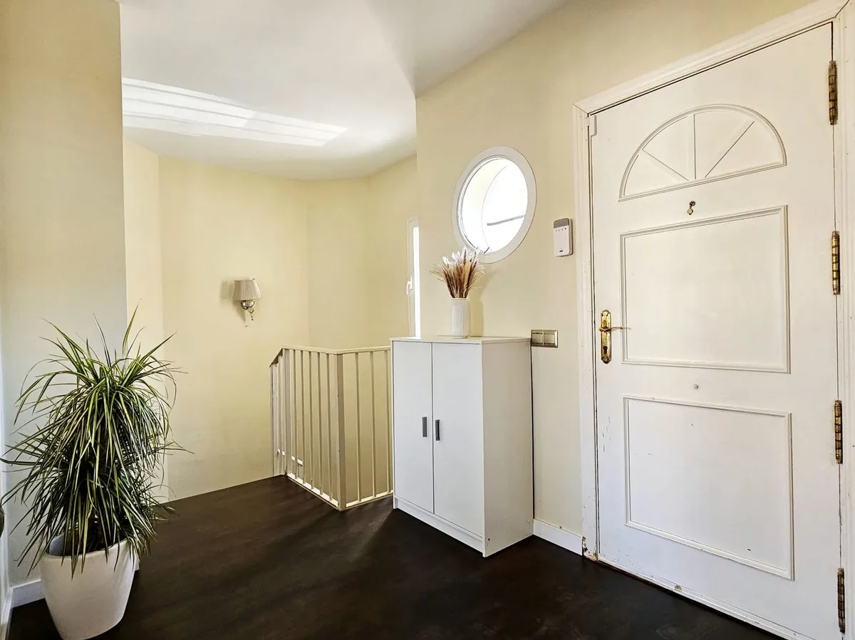 72971780-b0cc-4d51-9cde-08f91e36ea5a