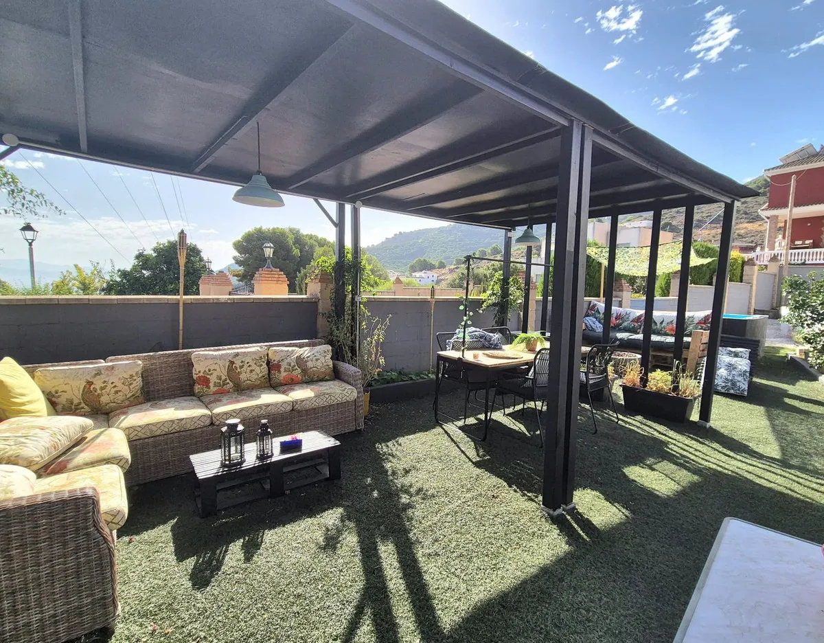 54d8a625-ffec-41ee-94b2-a288717fc1eb