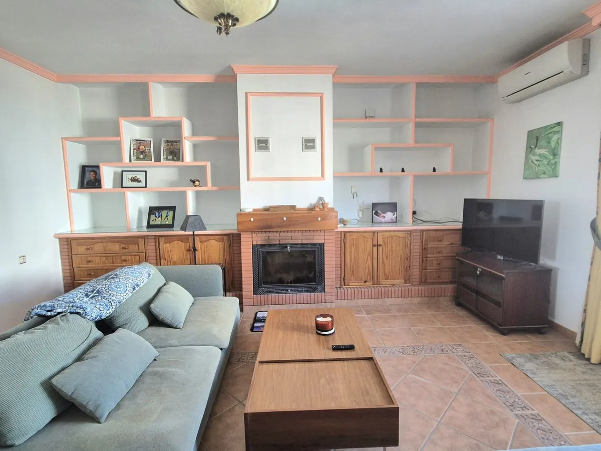 aedc8260-2499-4453-b9a2-ca75ab6ccfc2