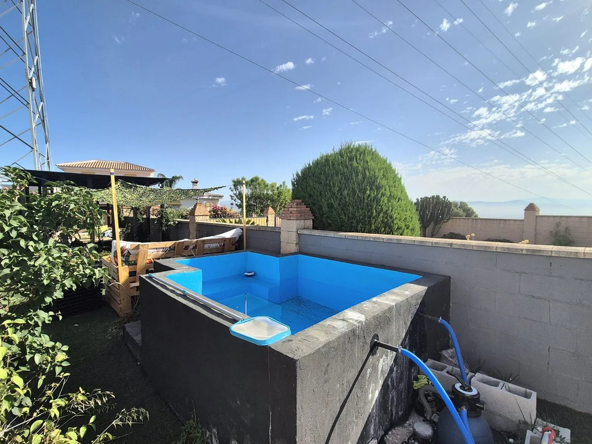 b2f4e5b0-3447-4f43-aebd-7bed6eb50776