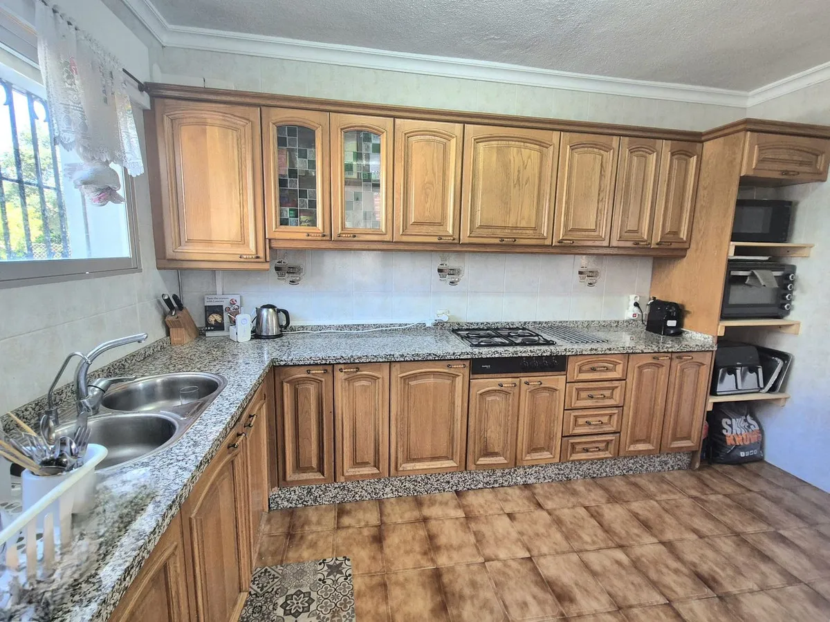 e823abe3-95e2-4f36-a7f7-cec6fbc30331