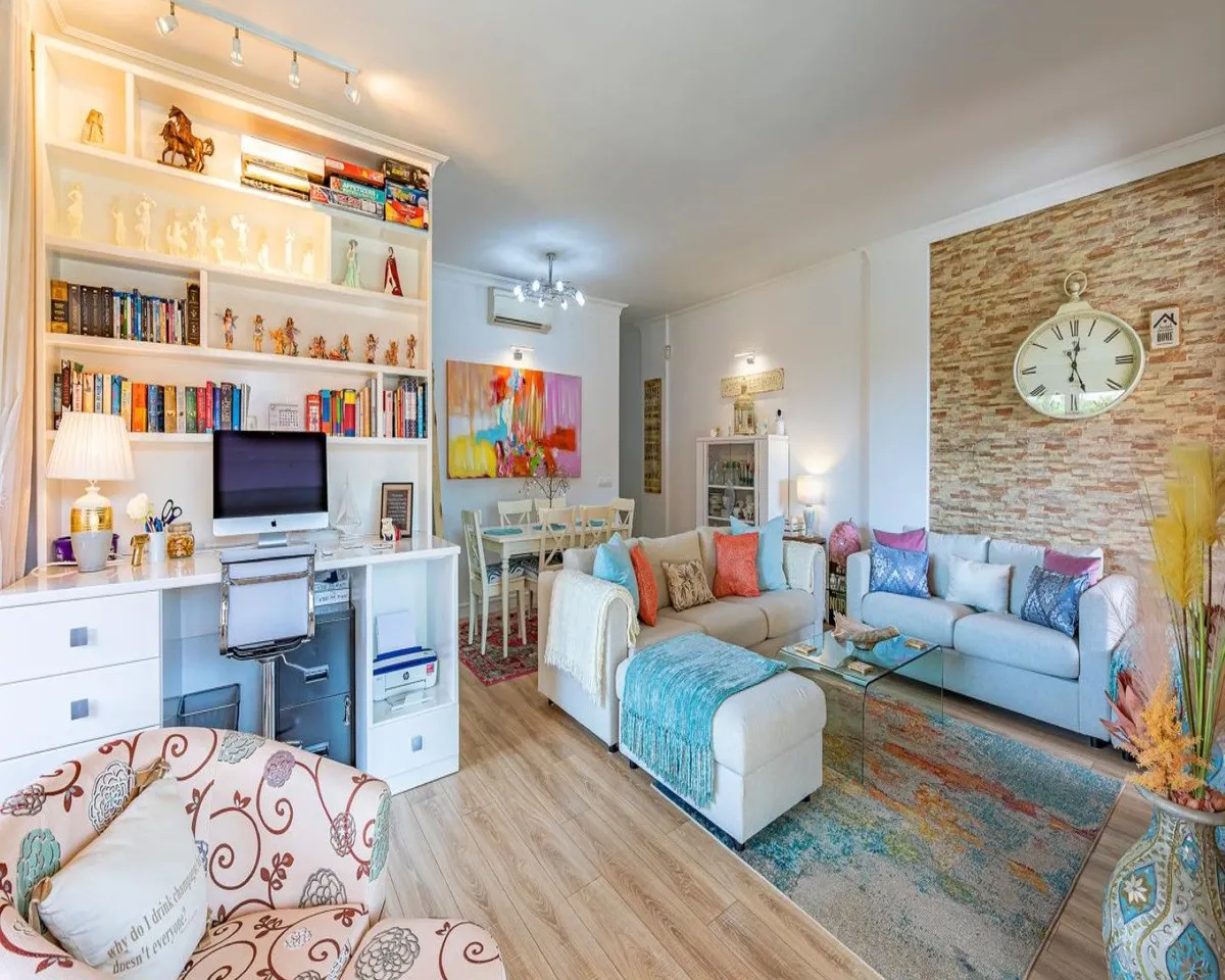 c6fd934a-b9da-4cab-b576-21a753f689eb