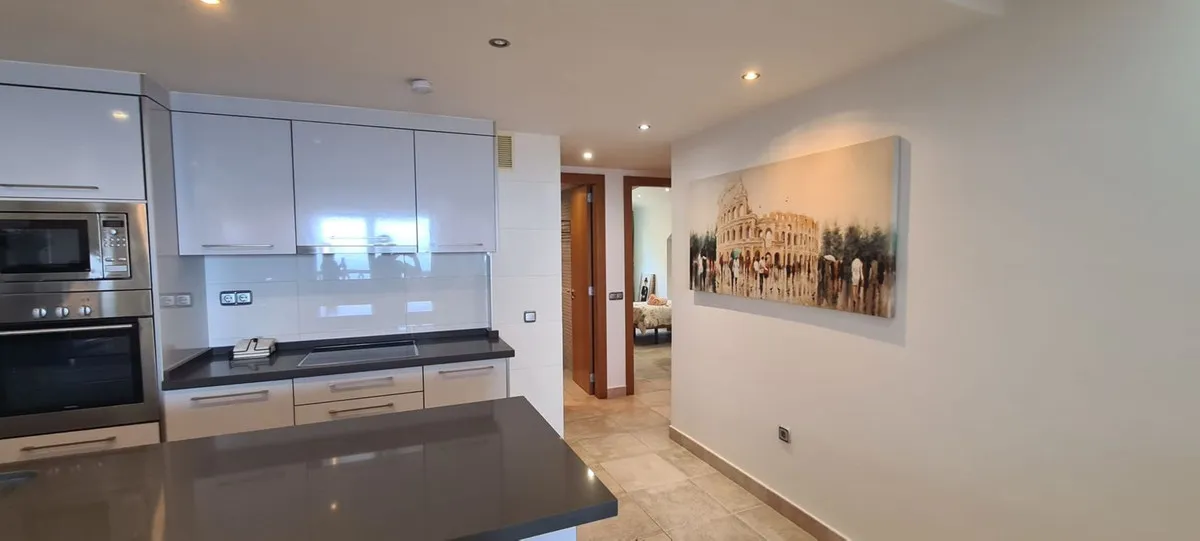 7eee794a-381f-4cf8-bc79-54487930bd41