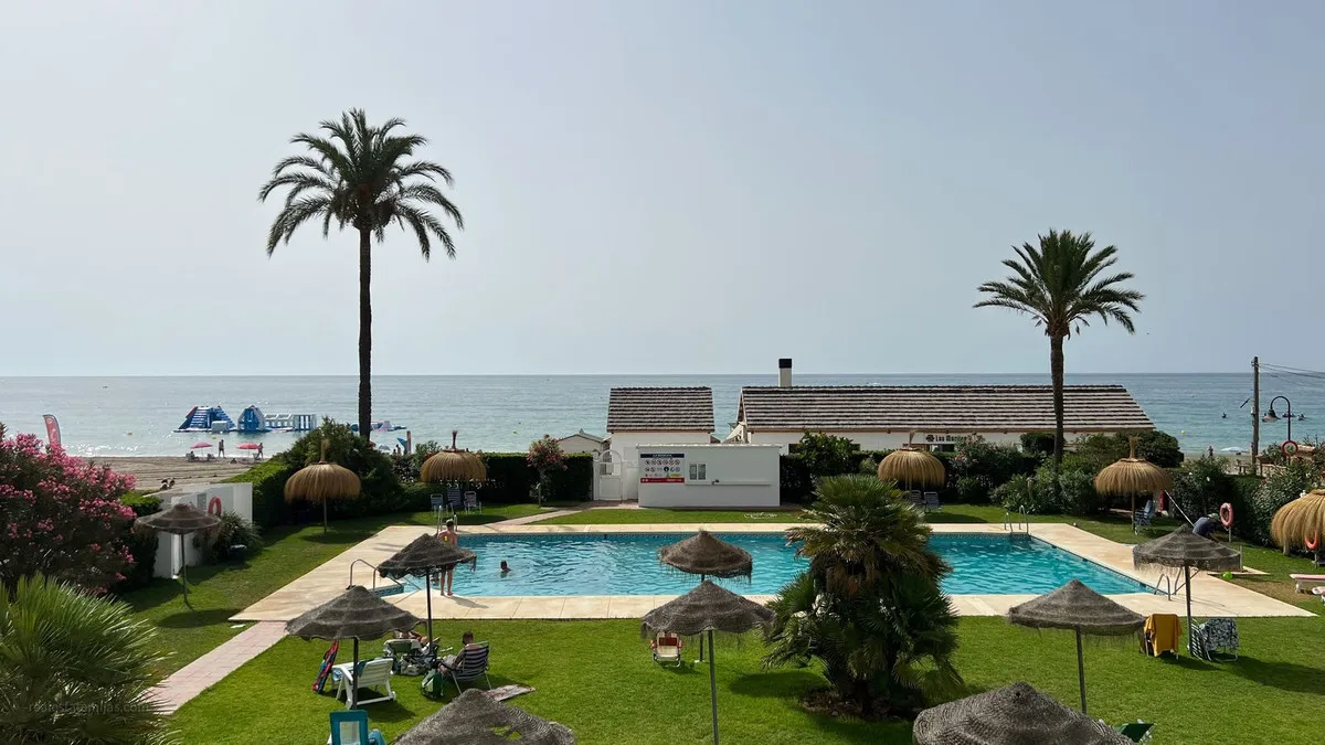 ac9e75d7-11d7-4c3a-9bc2-e0a43224b4b9