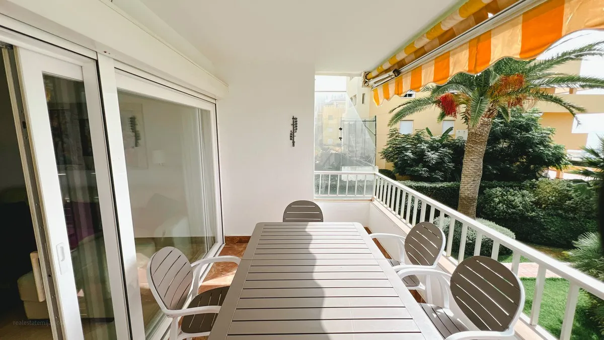 f27417cd-bf40-424f-8ee2-afb7d1f6fe00