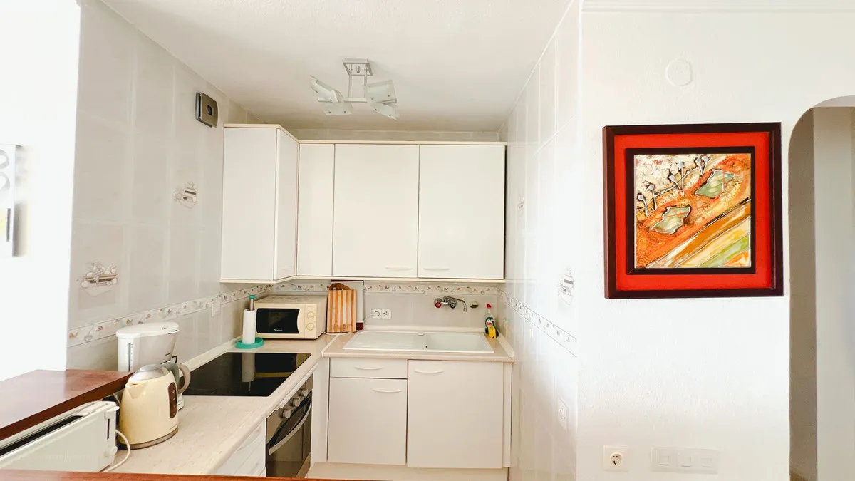 f4cc41ea-752d-4329-b8b1-eef14a13edc0