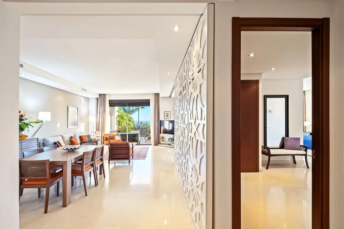 070da3af-d0c7-4eab-b050-bc06e5f6bcc2