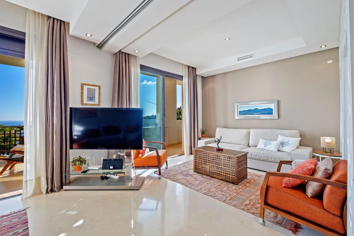 35bf90f4-45d5-454f-a7bf-57d88cc1a47e