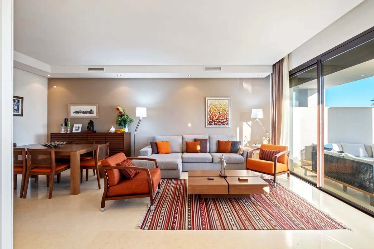 e4833c5e-829c-4ce3-b87b-b758f8f46b0c