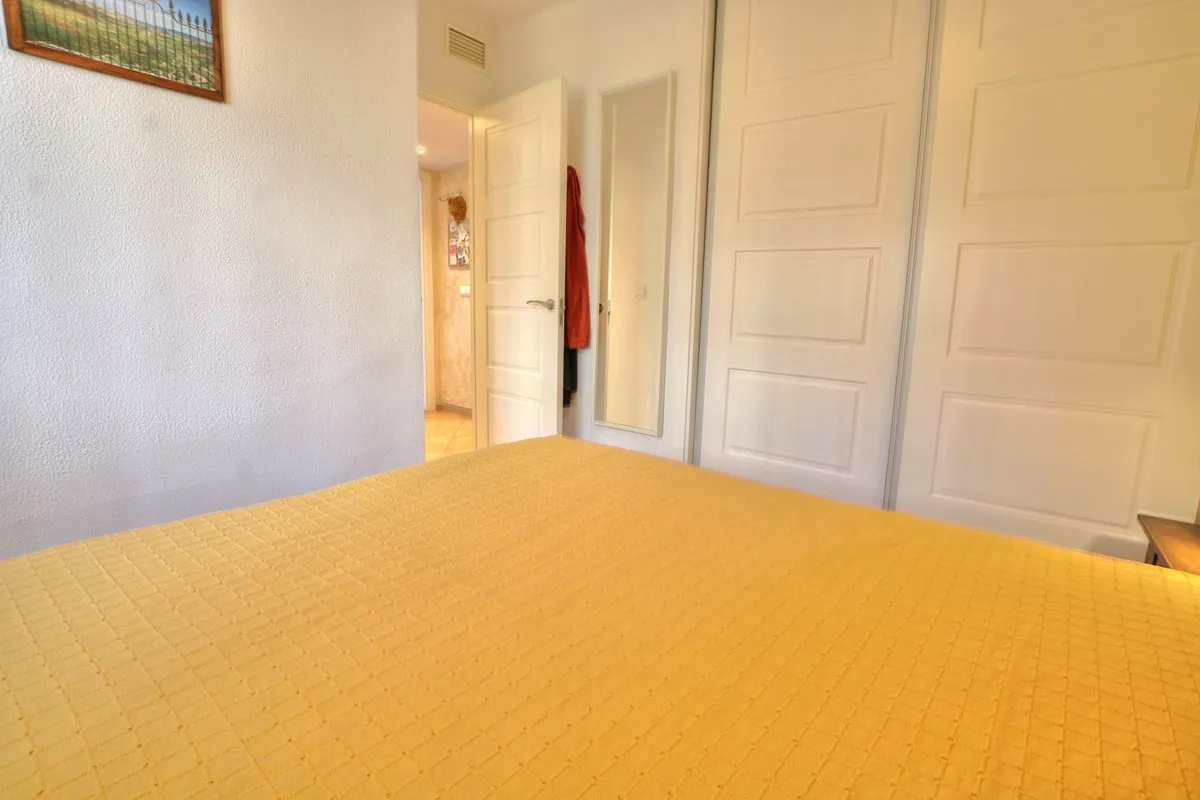 205536b0-4343-46db-828b-d8cf51b9b591