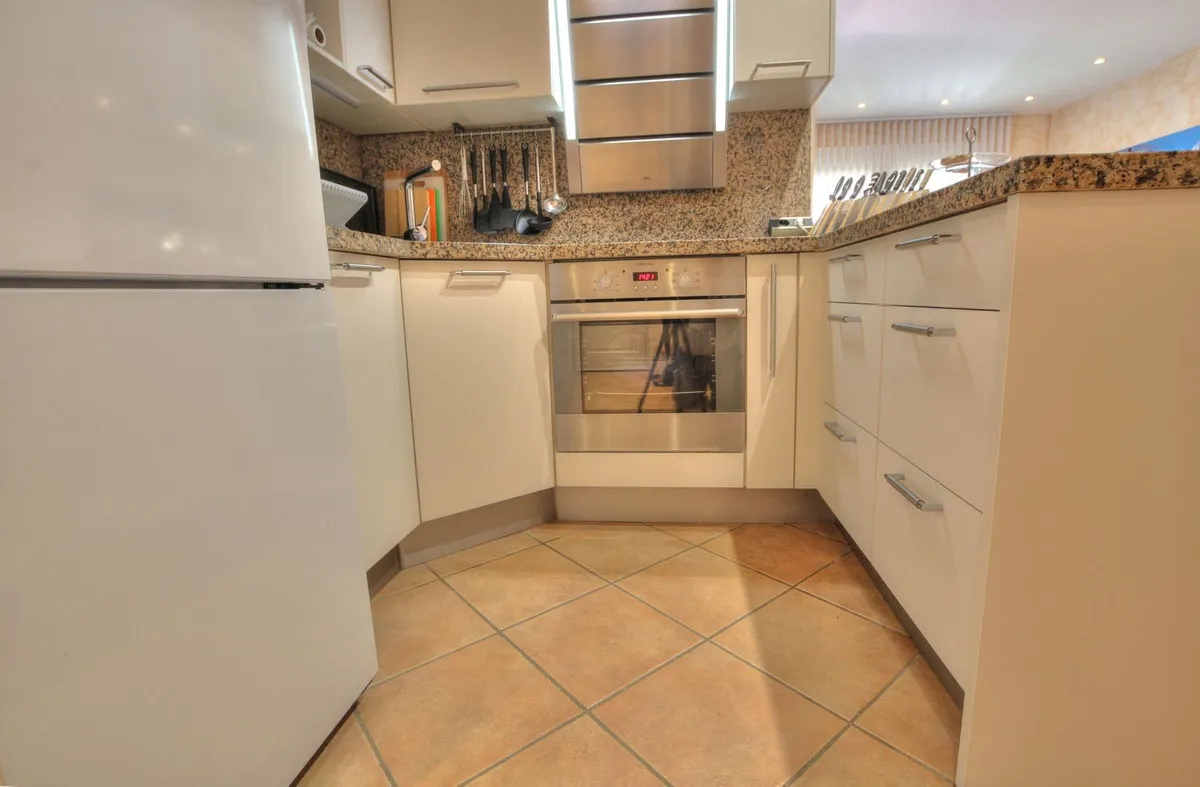 c4991698-55fc-4744-b2c5-b24c9acf3ad9