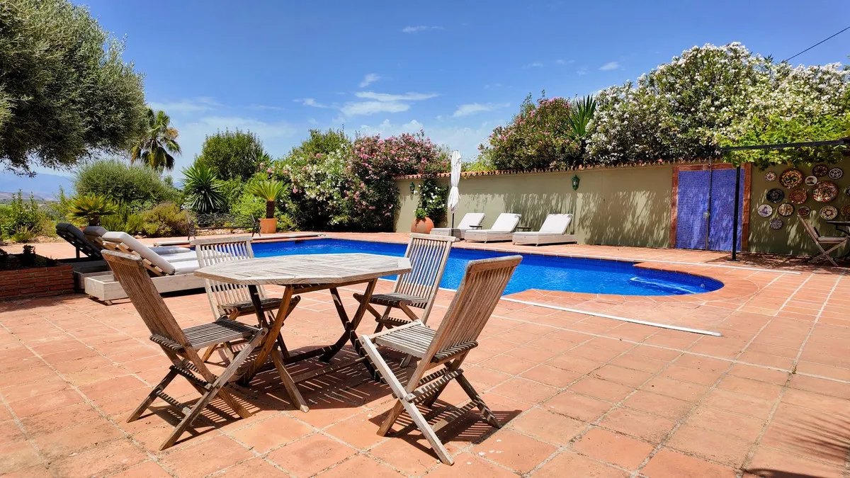 01510502-52d7-4a65-8ad6-0217033a0ddc