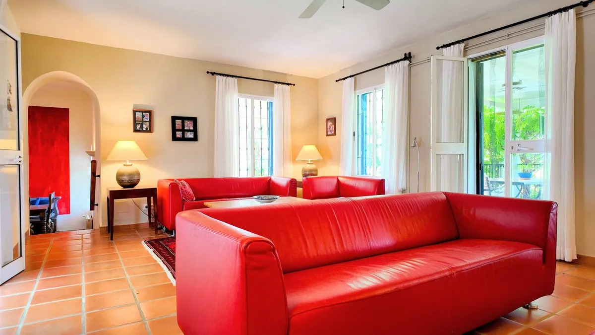 3b6b6913-0102-4b4c-bad0-f447e79d248b