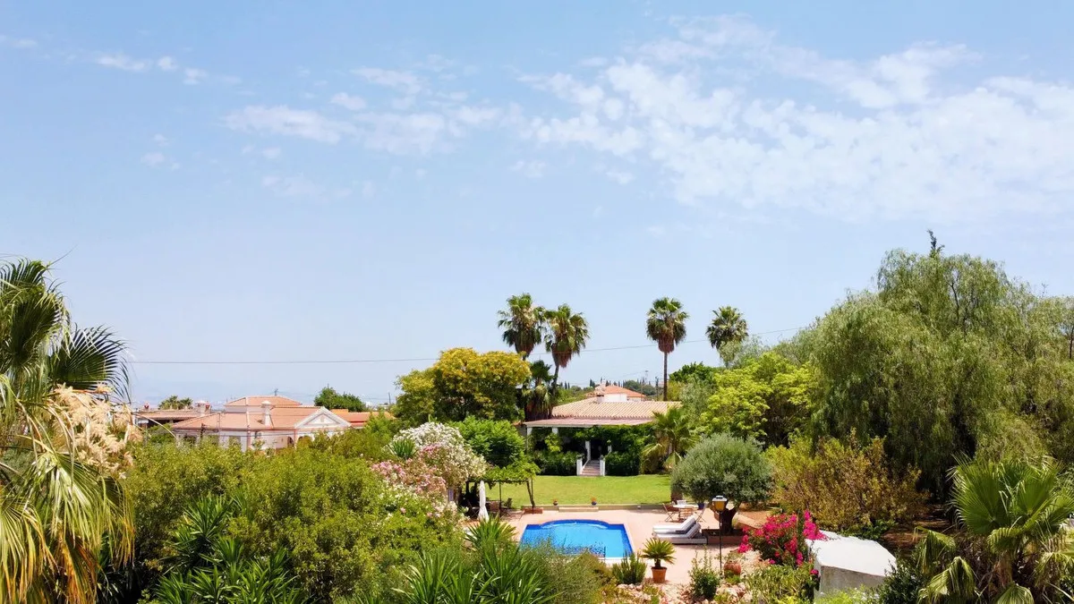 511e0adb-d217-4cd5-9af1-cc5f00de1ff6