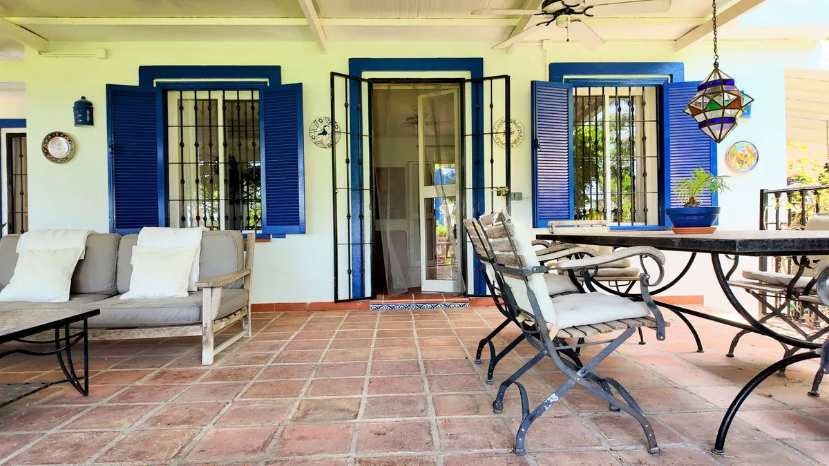 5c9ef962-6d56-4751-8583-71f70ec50955