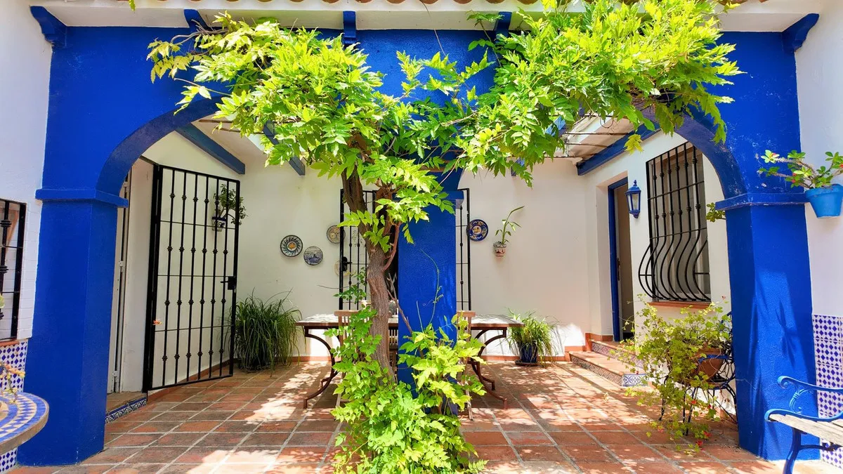 85a892d9-225e-41ff-8be9-2b53c0cdd3b6