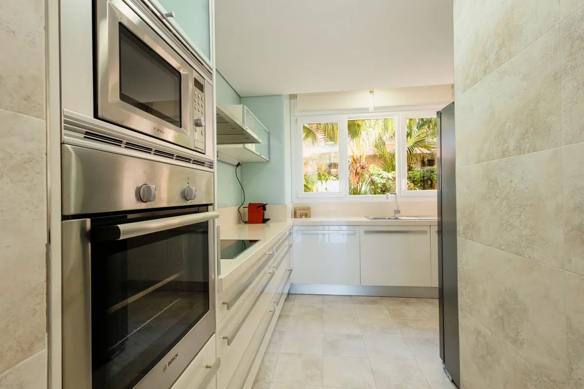 228de6e4-6598-4b28-a86d-e7ea8f91f1f1