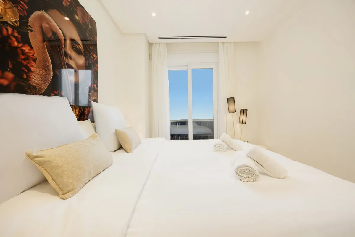 2ded6169-e42d-412e-8910-87c97311d09c