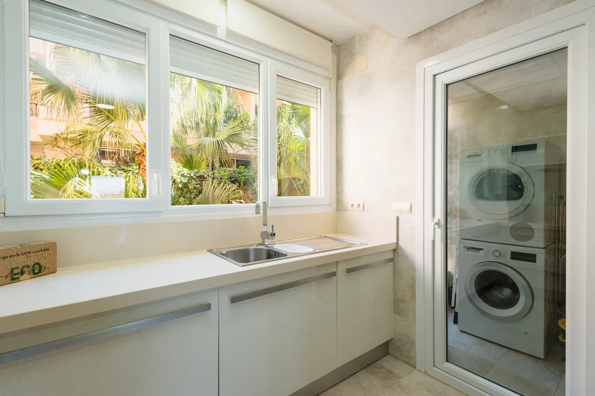 9389691d-de43-4b01-8429-a229f7e2ec35