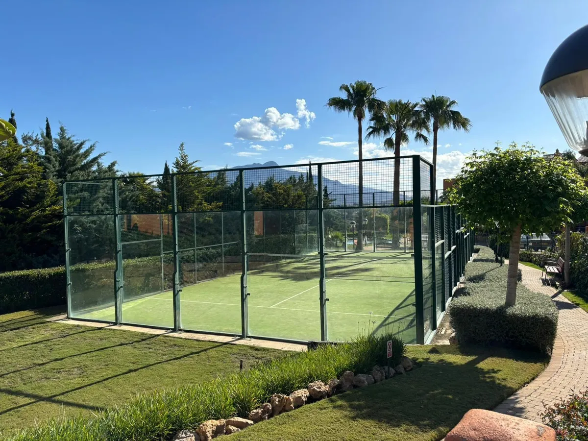 9563d1d5-d3dd-4af1-af42-a1a6bd98bbf6