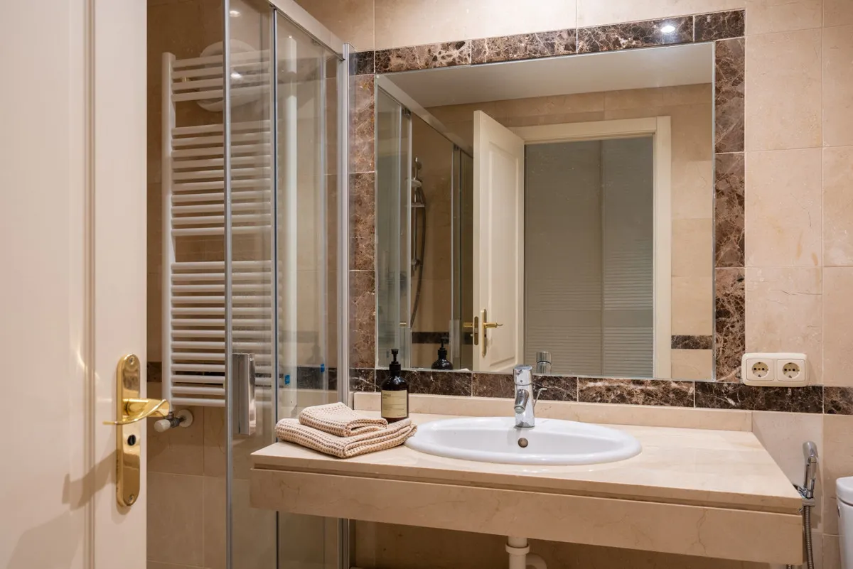 31339fc1-da4d-4a35-bbaf-bcc2bfd53b84