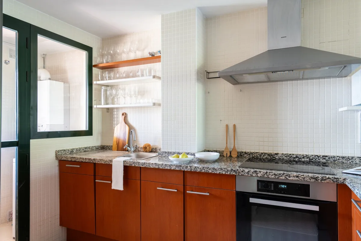 f51b92e4-3ded-43b2-8ee2-11bb0dca9e43