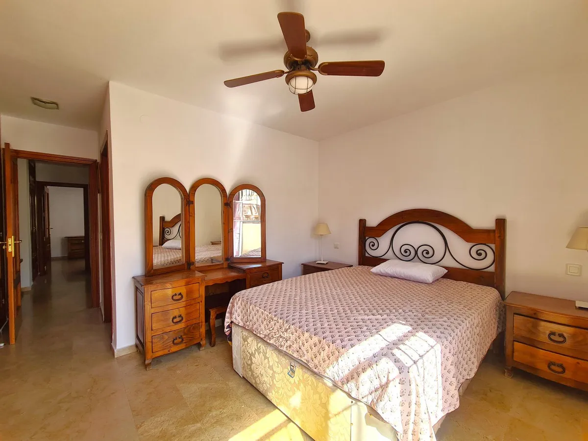 410225ce-ea25-4a72-b0ec-d6331bdd1aa1