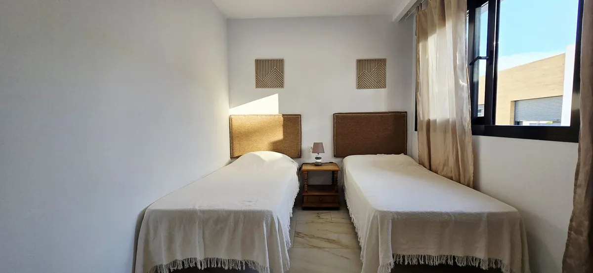 3dbce15b-968c-4db8-ae27-04f9f52edfd6