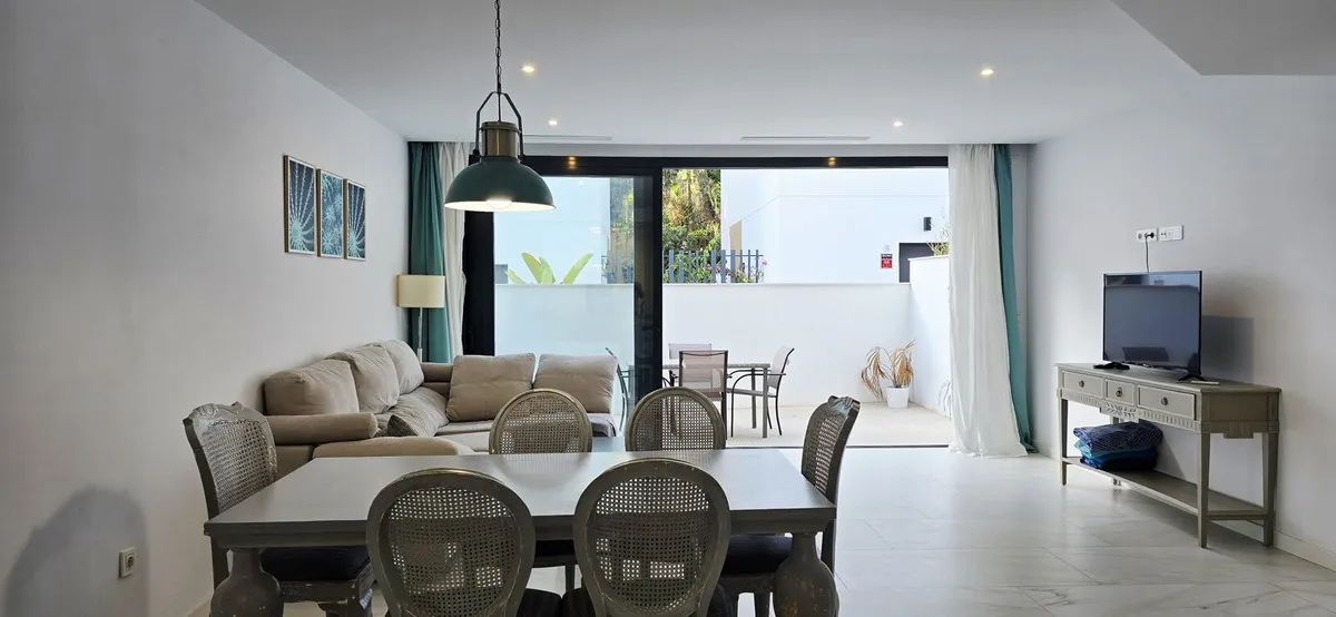 dffea82e-0a2f-46fb-a4ae-9f2b96cc46b5