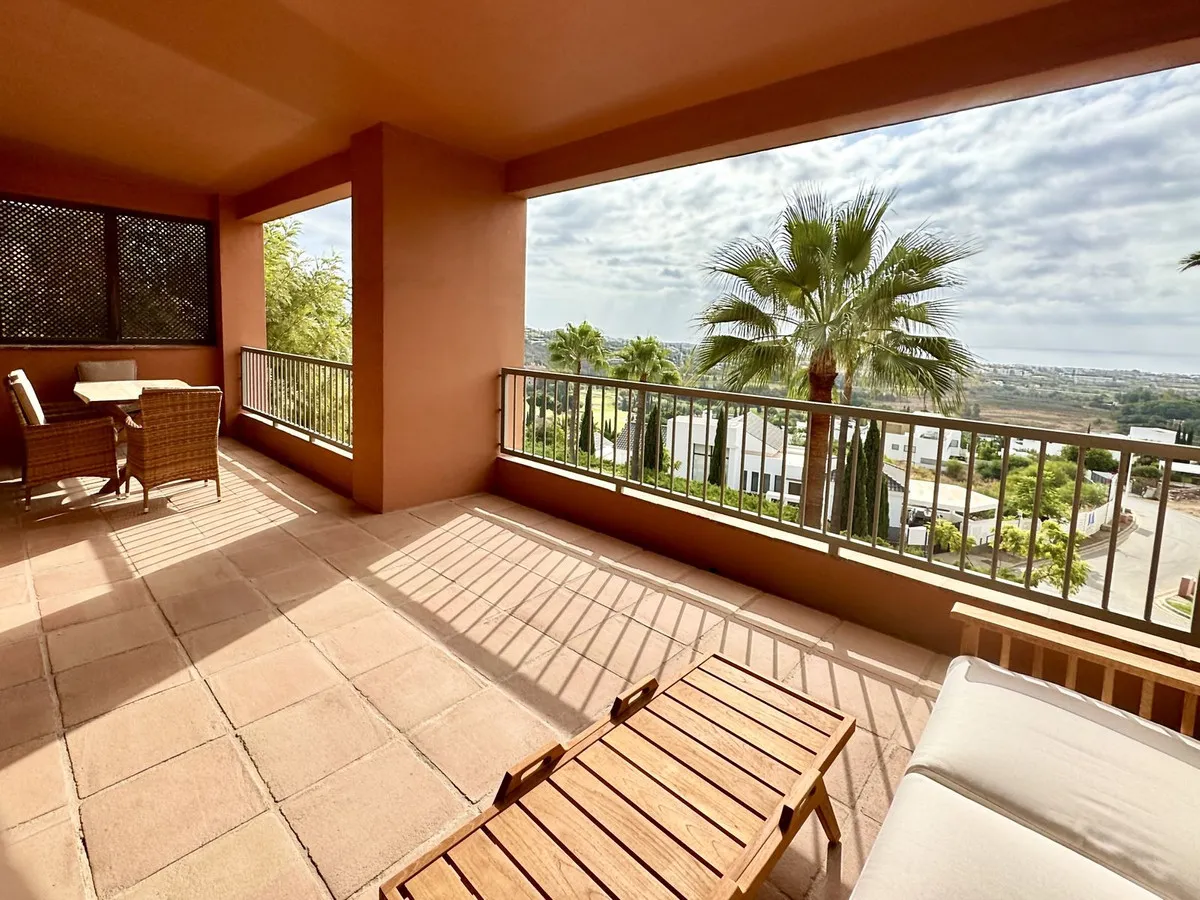 b337494e-7a96-41c9-b5e7-415b4e620b75