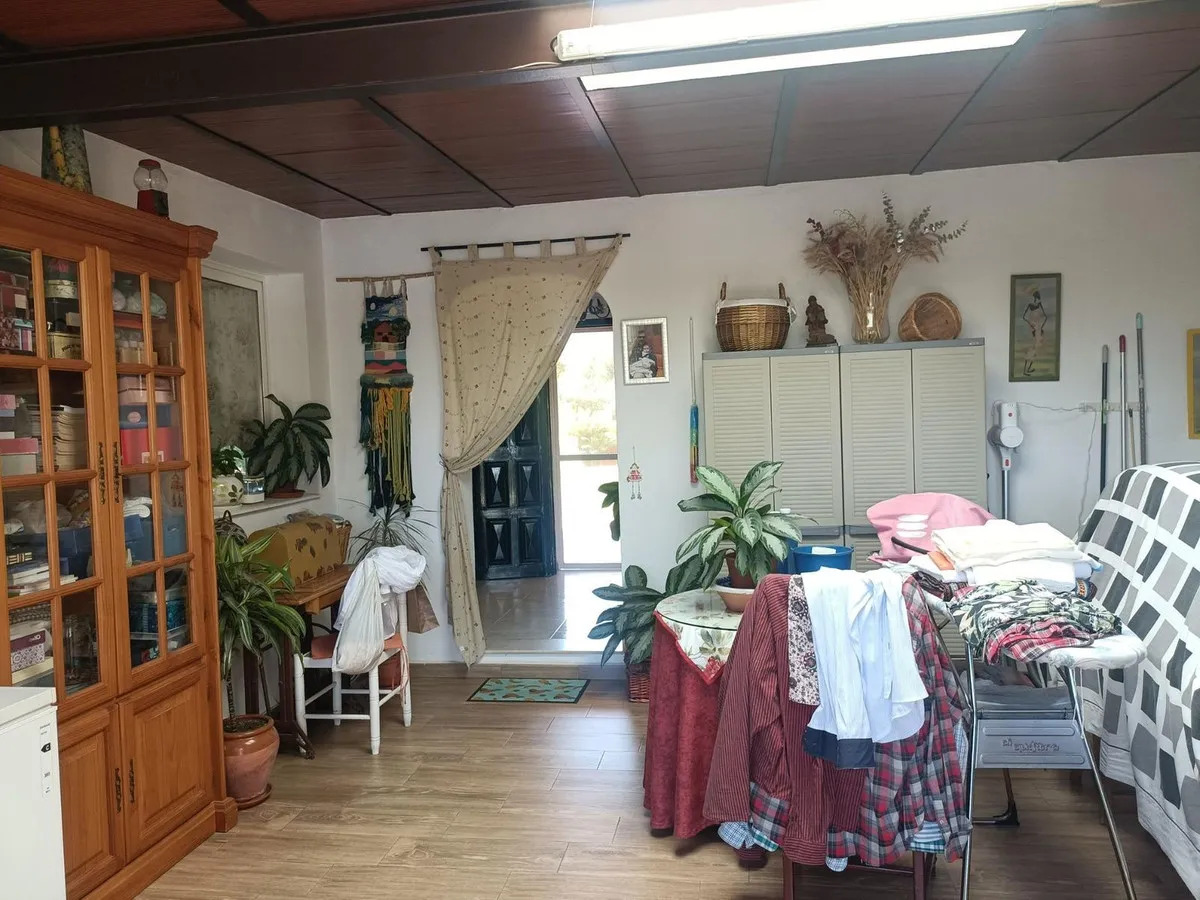 0f76f946-39fb-4115-b9a3-a8adf28db34a